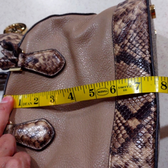 Michael Kors Smythe Small Dome Snakeskin Trimmed Leather Satchel/Crossbody EUC - Picture 15 of 16